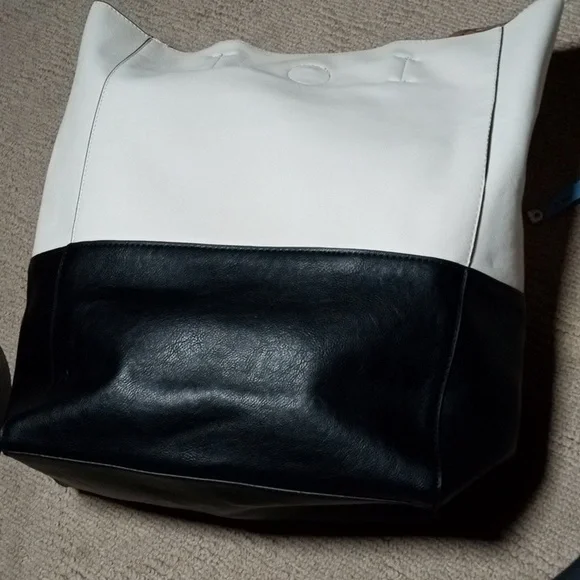 Lilly & Ivy, Tote Bag - Picture 7 of 8